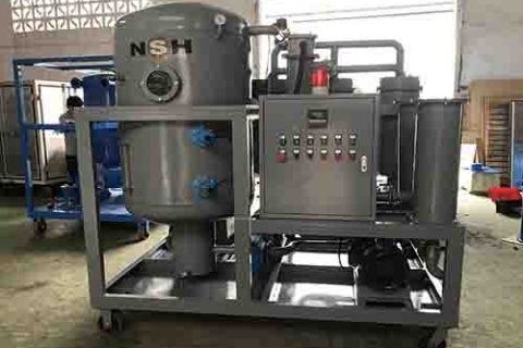 真空滤油机怎样保养延伸“寿命”？？？？？？